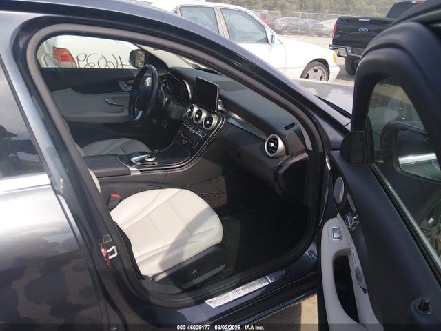 Продажа на аукционе авто 2015 Mercedes-benz C 300 4matic, vin: 55SWF4KB2FU087200, номер лота: 46029177