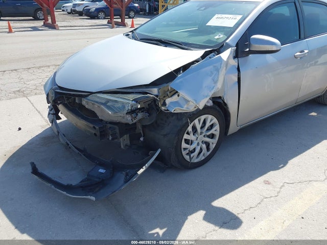 Toyota COROLLA LE 2018 5YFBURHE2JP810951 Image 6