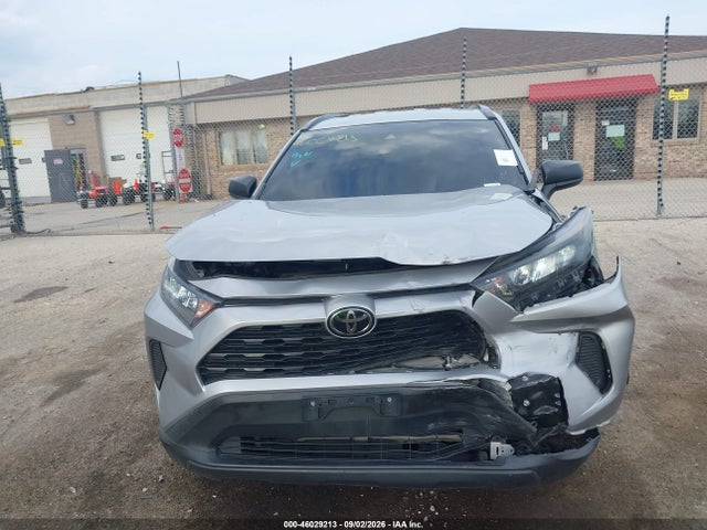 Продажа на аукционе авто 2020 Toyota Rav4 Le, vin: 2T3F1RFVXLC081279, номер лота: 46029213