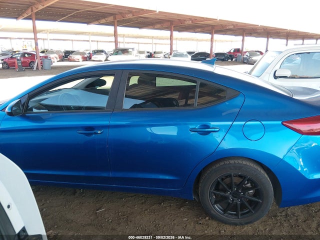 Hyundai Elantra Value Edition 2018 5NPD84LF9JH398427 Image 14
