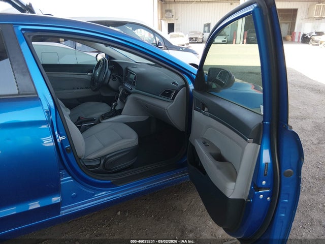 Hyundai Elantra Value Edition 2018 5NPD84LF9JH398427 Image 5