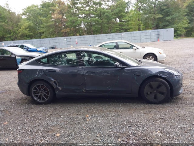 Tesla Model 3 Rear-wheel Drive 2023 5YJ3E1EA9PF678442 Image 13