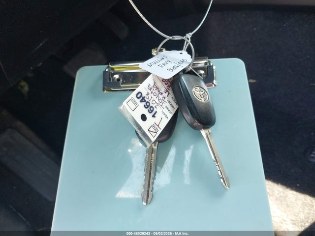 2018 Toyota Rav4 Le მანქანა იყიდება აუქციონზე, vin: JTMBFREV5JD255494, აუქციონის ნომერი: 46029243