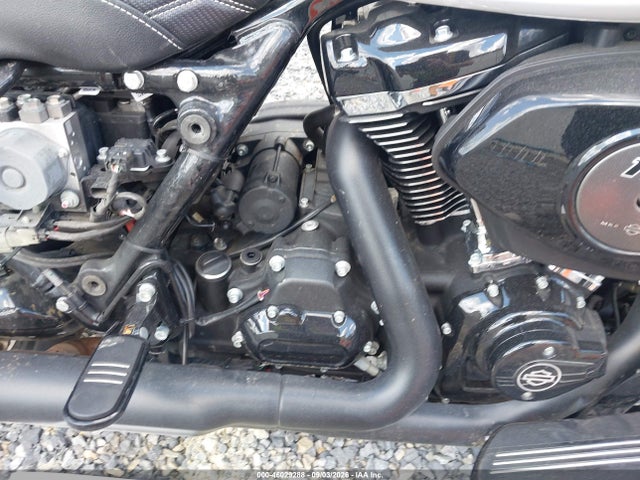 46029288 :رقم المزاد ، 1HD1KH71XSB631100 vin ، 2025 Harley-davidson Fltrx مزاد بيع