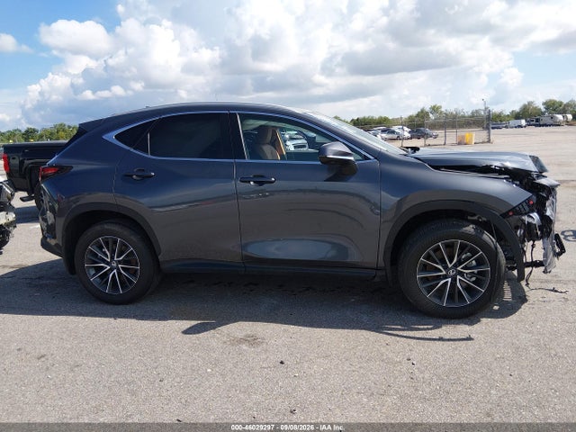 2T2GGCEZ7TC124422 Lexus Nx 350 Premium