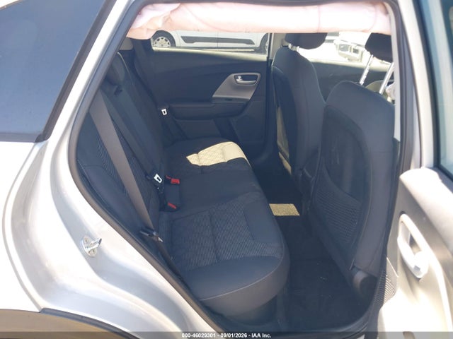 KNDCB3LC0K5296514 KIA NIRO LX