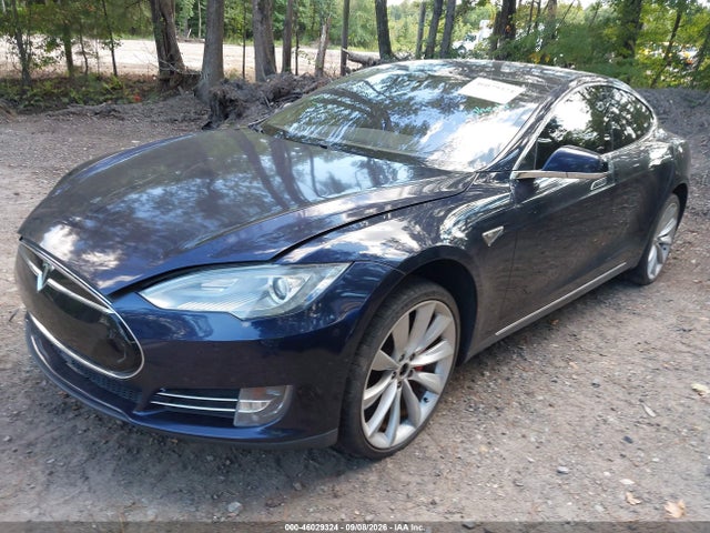2014 Tesla Model S P85d მანქანა იყიდება აუქციონზე, vin: 5YJSA1H20EFP62366, აუქციონის ნომერი: 46029324