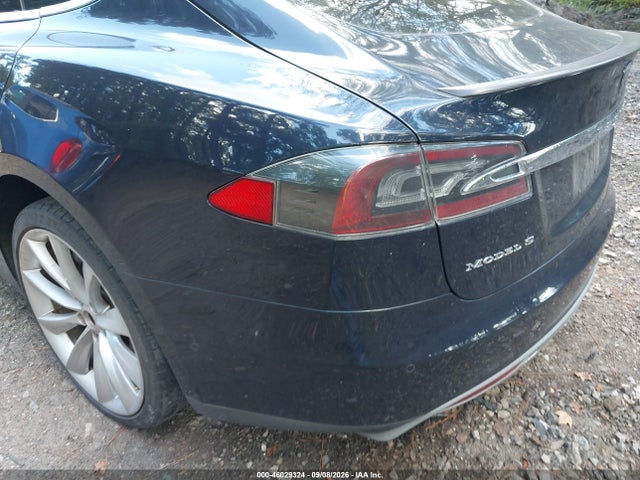 2014 Tesla Model S P85d მანქანა იყიდება აუქციონზე, vin: 5YJSA1H20EFP62366, აუქციონის ნომერი: 46029324