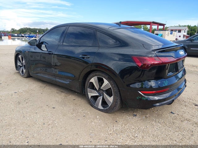 2021 Audi E-tron Sportback Prestige Quattro მანქანა იყიდება აუქციონზე, vin: WA13AAGE5MB024350, აუქციონის ნომერი: 46029328