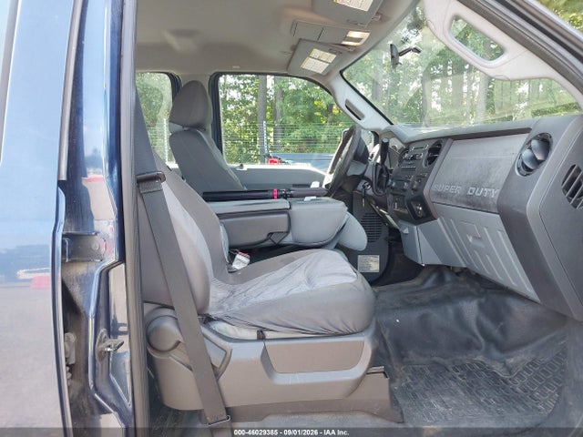 46029385 :رقم المزاد ، 1FT8W3DT4DEA87448 vin ، 2013 Ford F-350 Xl مزاد بيع