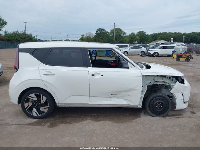Продажа на аукционе авто 2023 Kia Soul Gt-line, vin: KNDJ53AUXP7894941, номер лота: 46029384