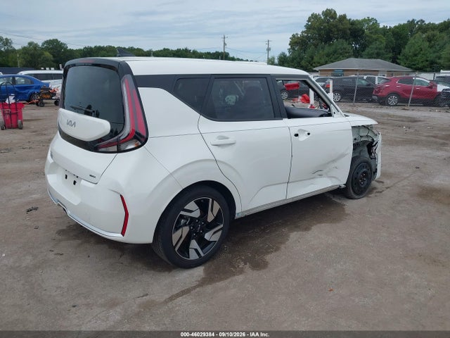 Продажа на аукционе авто 2023 Kia Soul Gt-line, vin: KNDJ53AUXP7894941, номер лота: 46029384