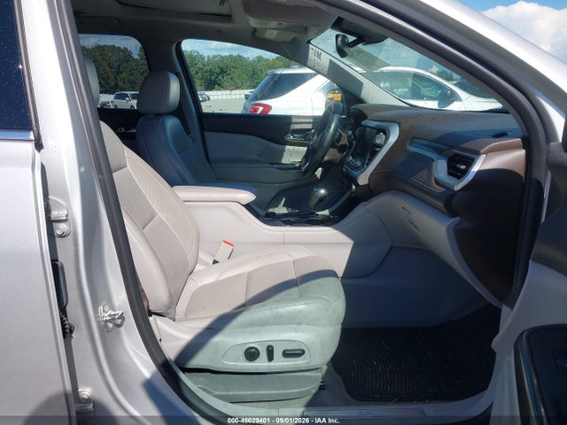 46029401 :رقم المزاد ، 1GKKNMLS1JZ195980 vin ، 2018 Gmc Acadia Slt-1 مزاد بيع