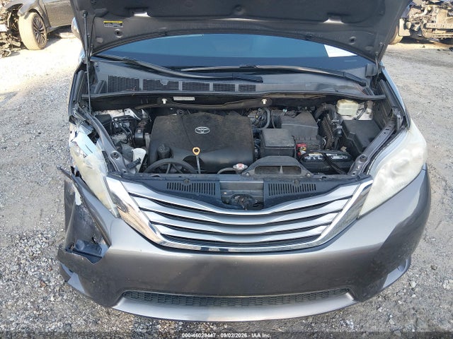 Продажа на аукционе авто 2017 Toyota Sienna Xle 8 Passenger, vin: 5TDYZ3DC1HS865292, номер лота: 46029447