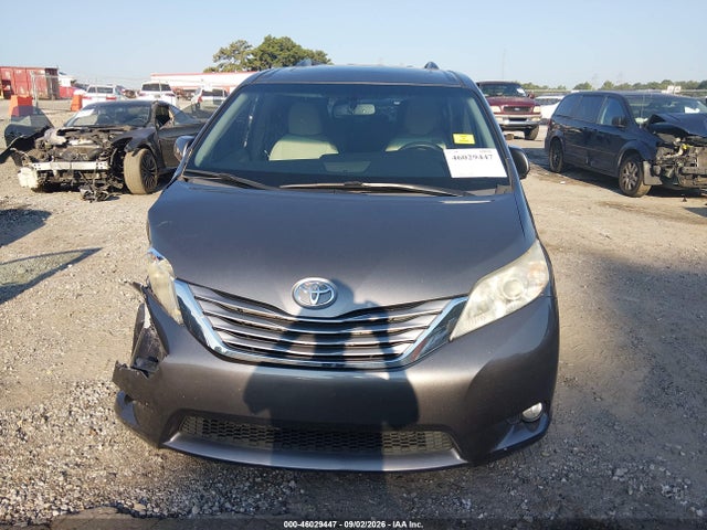 Продажа на аукционе авто 2017 Toyota Sienna Xle 8 Passenger, vin: 5TDYZ3DC1HS865292, номер лота: 46029447