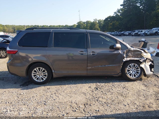 Продажа на аукционе авто 2017 Toyota Sienna Xle 8 Passenger, vin: 5TDYZ3DC1HS865292, номер лота: 46029447