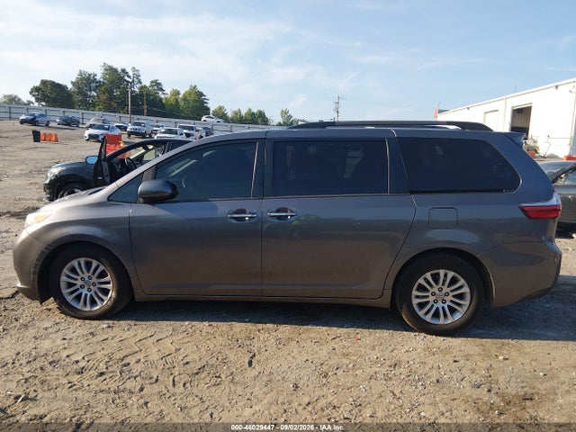 Продажа на аукционе авто 2017 Toyota Sienna Xle 8 Passenger, vin: 5TDYZ3DC1HS865292, номер лота: 46029447