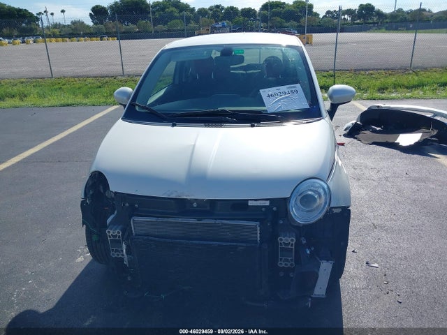 46029459 :رقم المزاد ، 3C3CFFKH8KT820385 vin ، 2019 Fiat 500 Pop مزاد بيع