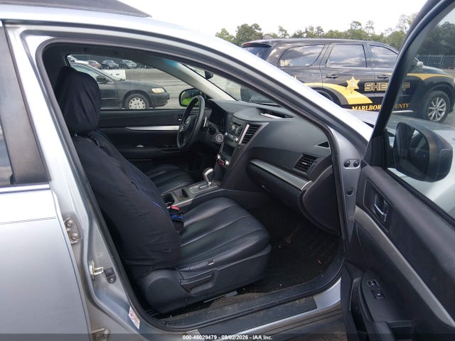46029479 :رقم المزاد ، 4S4BRBAC6E3321805 vin ، 2014 Subaru Outback 2.5i مزاد بيع