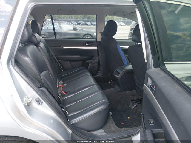 46029479 :رقم المزاد ، 4S4BRBAC6E3321805 vin ، 2014 Subaru Outback 2.5i مزاد بيع