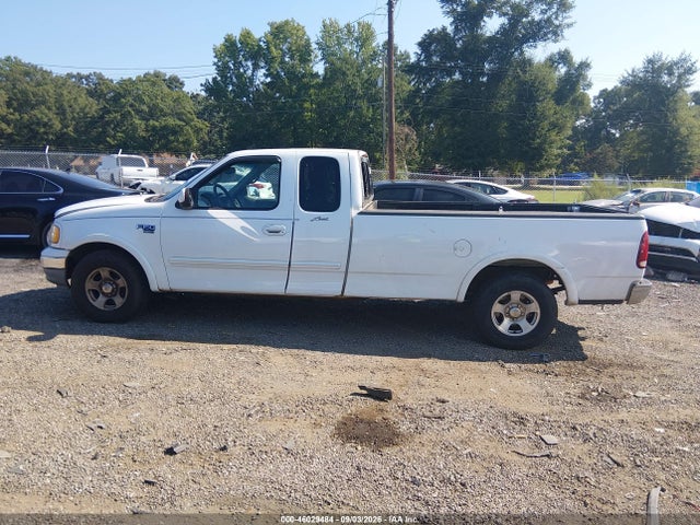2002 Ford F-150 Lariat/xl/xlt მანქანა იყიდება აუქციონზე, vin: 1FTRX17L12NA62747, აუქციონის ნომერი: 46029484