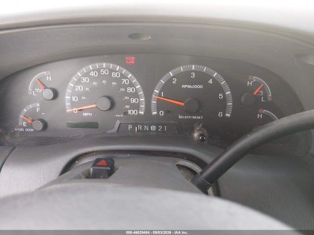 2002 Ford F-150 Lariat/xl/xlt მანქანა იყიდება აუქციონზე, vin: 1FTRX17L12NA62747, აუქციონის ნომერი: 46029484