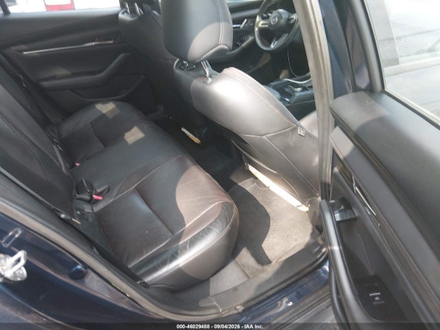 2019 Mazda Mazda3 Premium Package მანქანა იყიდება აუქციონზე, vin: 3MZBPAEMXKM101808, აუქციონის ნომერი: 46029488