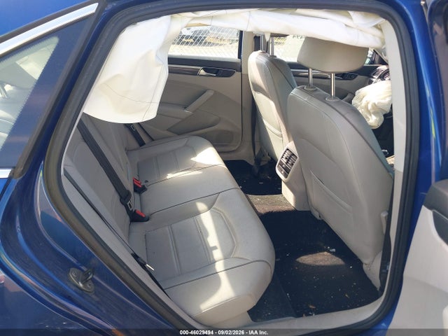 2017 Volkswagen Passat 1.8t Se მანქანა იყიდება აუქციონზე, vin: 1VWBT7A32HC050357, აუქციონის ნომერი: 46029494