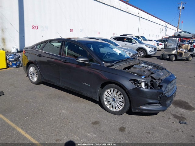 2016 3FA6P0LU4GR343513 головне зображення
