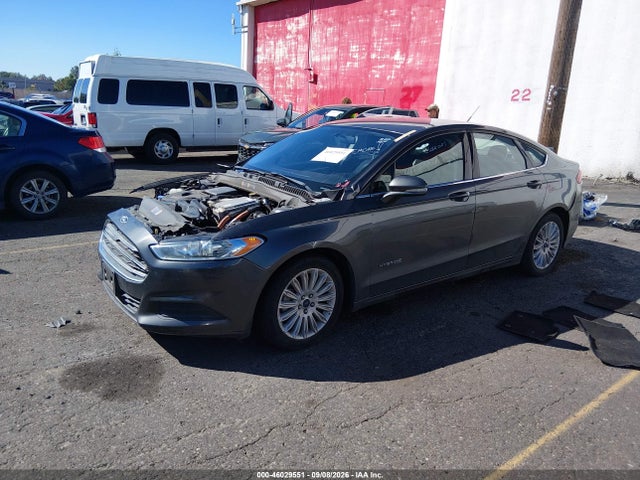 Ford Fusion Hybrid Se 2016 3FA6P0LU4GR343513 Image 2