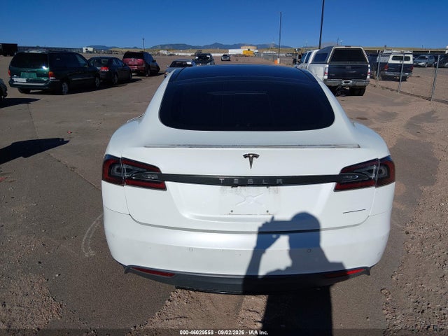 Tesla Model S 85d/p85d 2015 5YJSA1E48FF117259 Image 16