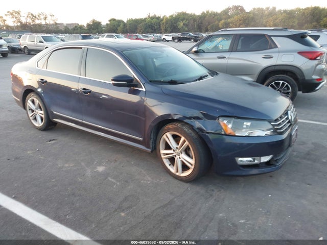 Auction sale of the 2013 Volkswagen Passat 2.0l Tdi Sel Premium, vin: 1VWCN7A31DC026737, lot number: 46029592