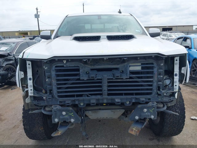 Продажа на аукционе авто 2018 Chevrolet Silverado 1500 2lt, vin: 3GCUKREC2JG330156, номер лота: 46029608