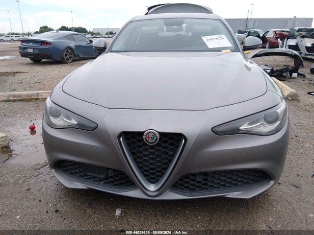 Alfa Romeo Giulia Rwd 2018 ZARFAEBN2J7581822 Image 13