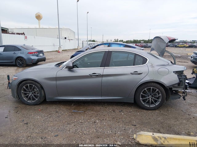 Alfa Romeo Giulia Rwd 2018 ZARFAEBN2J7581822 Image 15