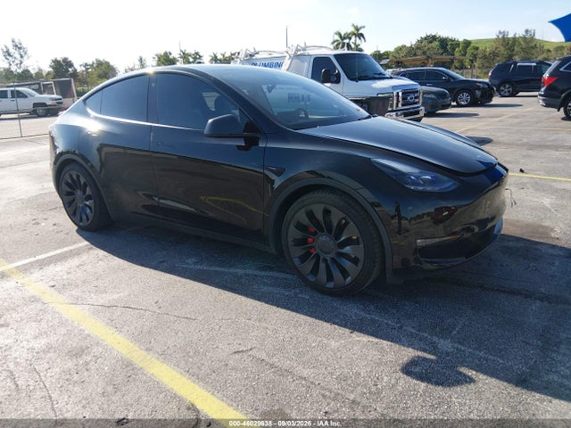 Продажа на аукционе авто 2021 Tesla Model Y Performance Dual Motor All-wheel Drive, vin: 5YJYGDEF7MF252709, номер лота: 46029638
