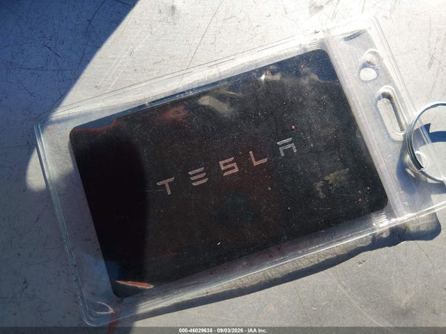 Продажа на аукционе авто 2021 Tesla Model Y Performance Dual Motor All-wheel Drive, vin: 5YJYGDEF7MF252709, номер лота: 46029638