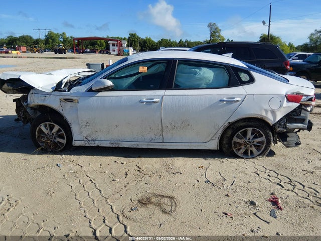 Aukcja sprzedaży 2017 Kia Optima Lx, vin: 5XXGT4L3XHG128274, numer aukcji: 46029701