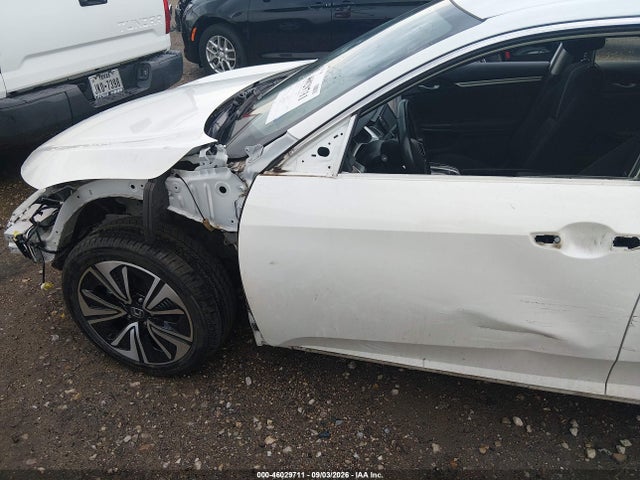 Продажа на аукционе авто 2018 Honda Civic Ex-t, vin: JHMFC1F32JX014773, номер лота: 46029711