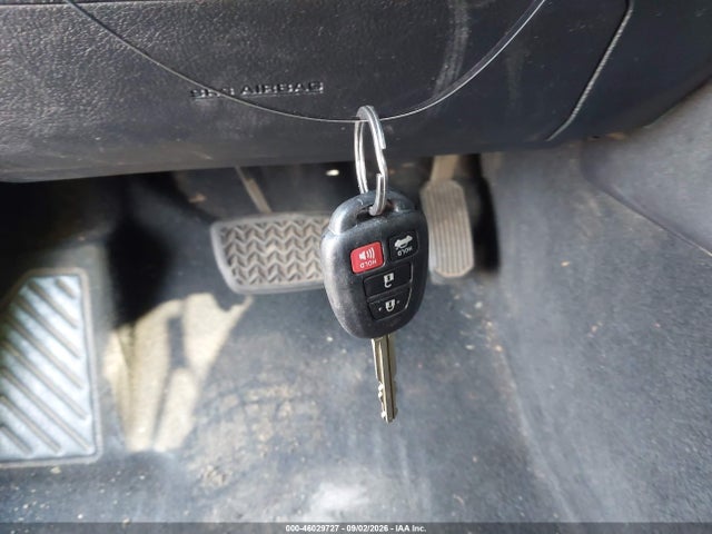 46029727 :رقم المزاد ، 4T1BF1FK5HU673288 vin ، 2017 Toyota Camry Se مزاد بيع