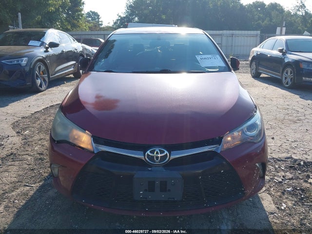 46029727 :رقم المزاد ، 4T1BF1FK5HU673288 vin ، 2017 Toyota Camry Se مزاد بيع