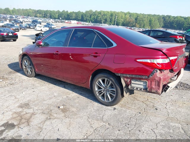 46029727 :رقم المزاد ، 4T1BF1FK5HU673288 vin ، 2017 Toyota Camry Se مزاد بيع