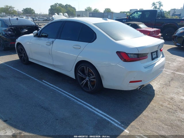 Продаж на аукціоні авто 2023 Bmw 330i, vin: 3MW69FF04P8C85227, номер лоту: 46029732