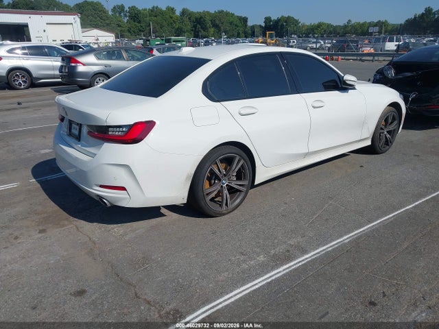 Продаж на аукціоні авто 2023 Bmw 330i, vin: 3MW69FF04P8C85227, номер лоту: 46029732
