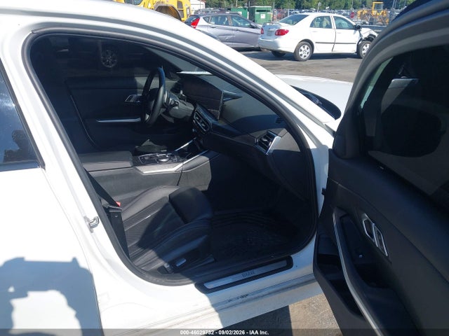 Продаж на аукціоні авто 2023 Bmw 330i, vin: 3MW69FF04P8C85227, номер лоту: 46029732