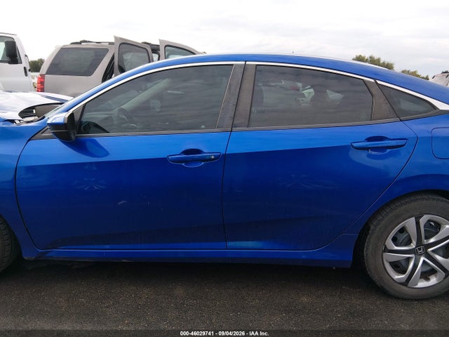 Honda Civic Lx 2018 2HGFC2F54JH584188 Image 14