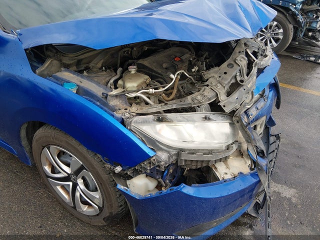 Honda Civic Lx 2018 2HGFC2F54JH584188 Image 18