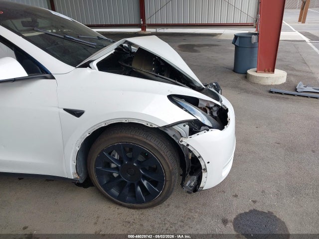 7SAYGDEE0NF487643 Tesla Model Y Long Range Dual Motor All-wheel Drive