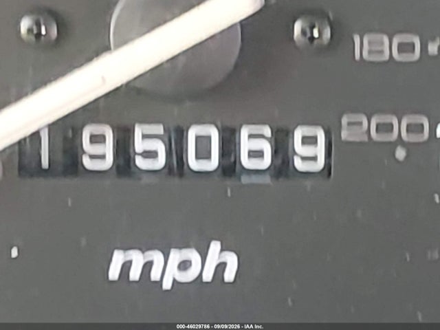 46029786 :رقم المزاد ، JHLRD2848XC015288 vin ، 1999 Honda Cr-v Lx مزاد بيع