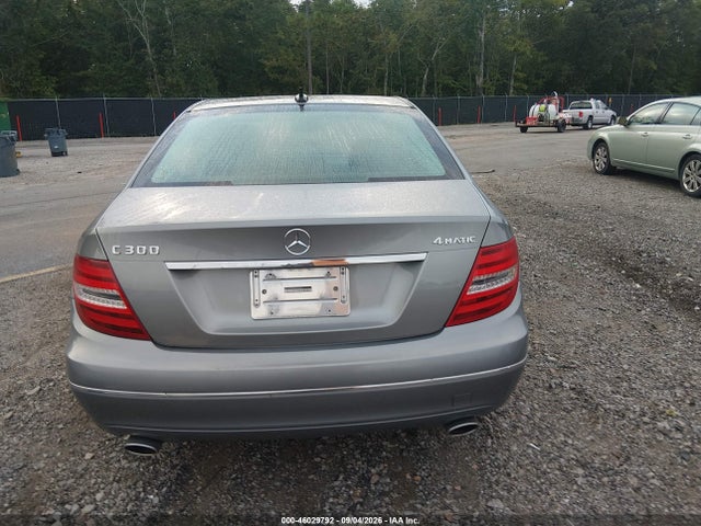 46029792 :رقم المزاد ، WDDGF8AB3EA943261 vin ، 2014 Mercedes-benz C 300 Luxury 4matic مزاد بيع